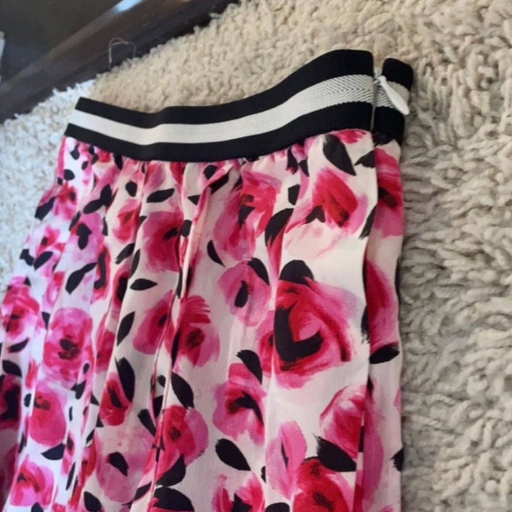 Kate Spade Mini Roses Skirt - Picture 7 of 7